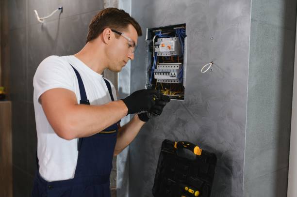 Best Residential Electrician Services  in Mosinee, WI